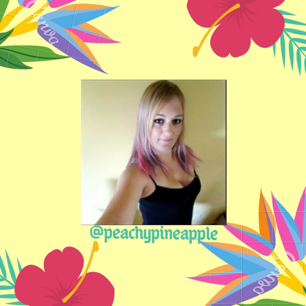 Meet your Posher, Kristy 🍷🍸🍹